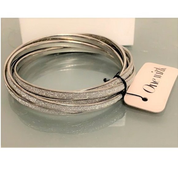 ONE WINK Criss Cross Stackable Bracelet 6 pieces - Picture 4 of 5